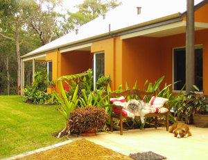 Loaring Place B&B Front looking at
                guest wing